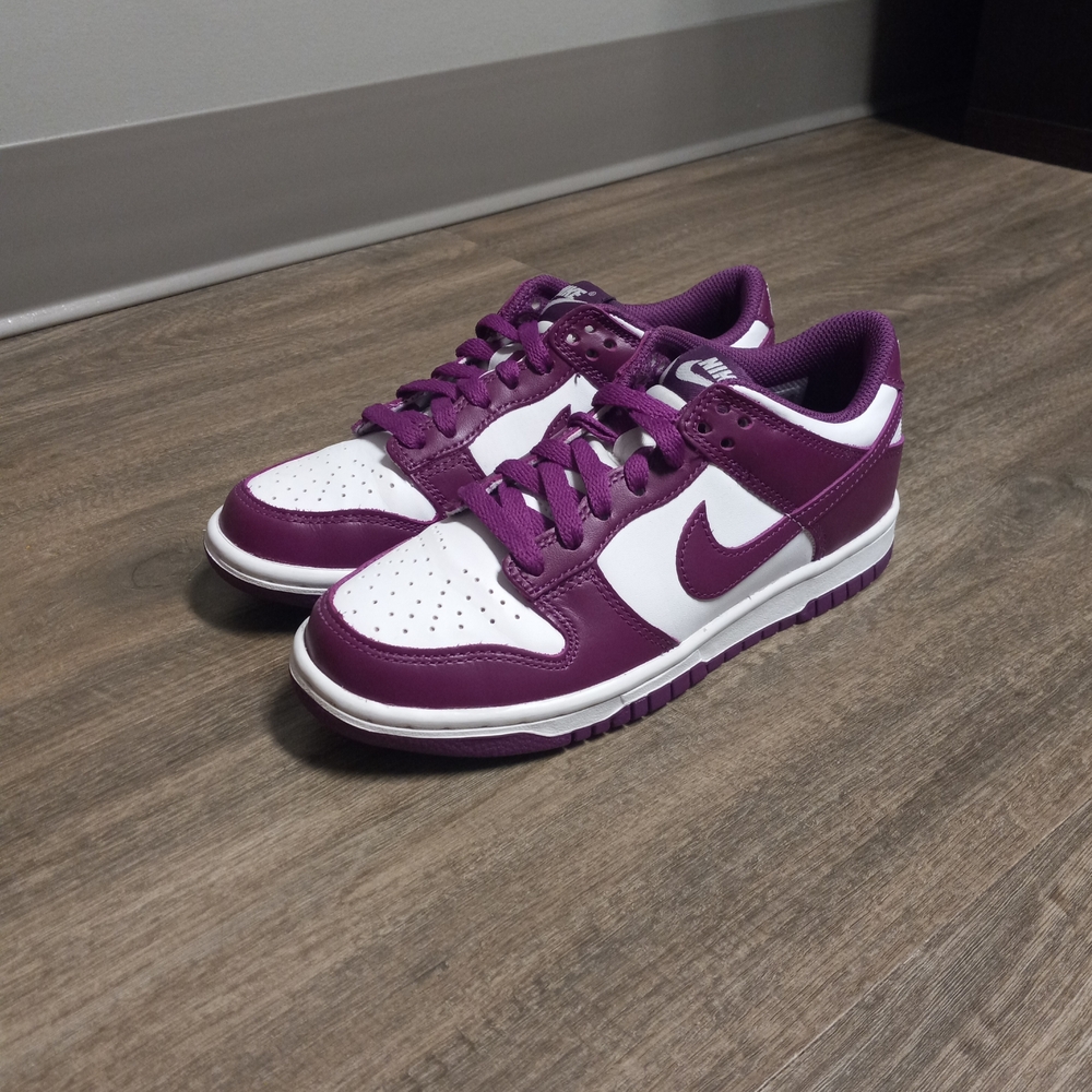 Nike Kids Dunk Low White/Viotech Size 4Y